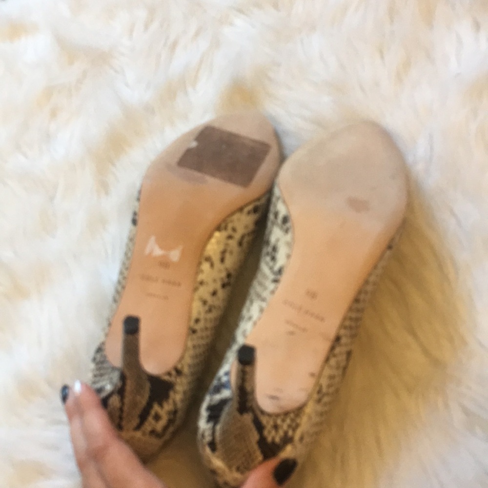 Cole Haan Snakeskin Heels Size 9 - Picture 6 of 6